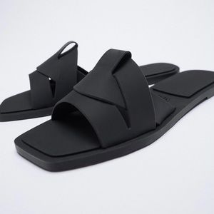 Zara Crossover sandals